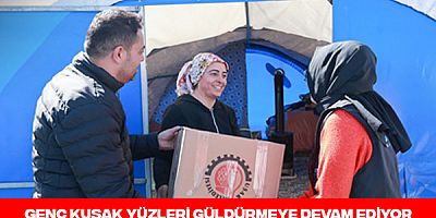 Uşak Belediyesi Bünyesinde Faaliyet Gösteren Genç Kuşak Topluluğu Yüzleri Güldürmeye Devam Ediyor