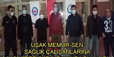 UŞAK MEMUR-SEN SAĞLIK ÇALIŞANLARINA ÇAY,SİMİT,PEYNİR İKRAMINDA BULUNDU..