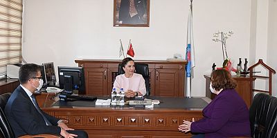 Vali Kocabıyık'tan Vatandaşlık müdürlüğüne anlamlı ziyaret